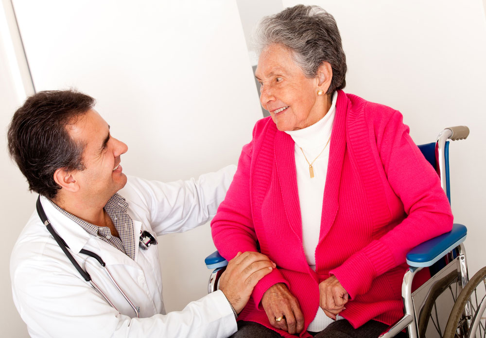 Todos los hospitales de la Comunidad de Madrid incorporarán la especialidad de Geriatría